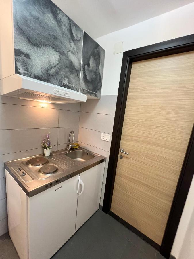 Apartman Center Omis Luaran gambar
